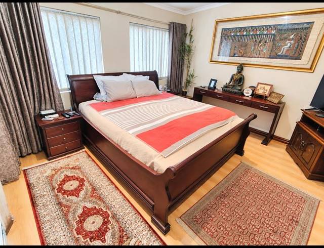 2 BEDROOM APARTMENT FOR SALE IN DURBAN CENTRAL